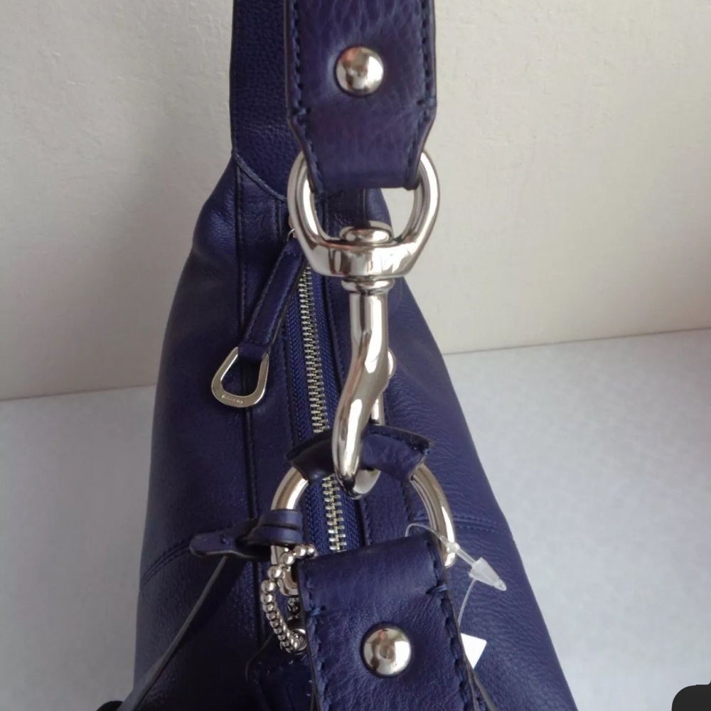 Coach Women's Blue Leather Shoulder Bag - Picture 4 of 15
